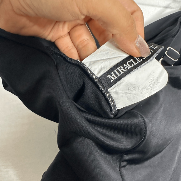 MIRACLESUIT Solid Harper Underwire One Piece Swimsuit BLACK Slimming womens 12 - Picture 7 of 7